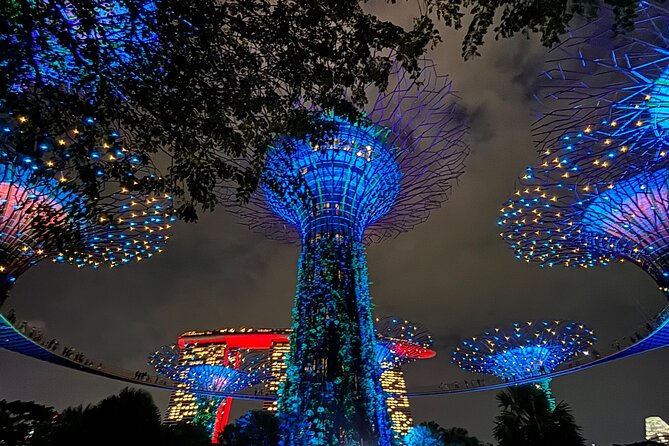 2 Pax Bundle Singapore River Cruise and Stunning Light Shows - The Singapore River Cruise: Night Views From the Best Seat