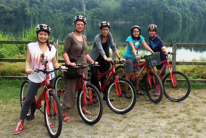 4 Hours Cycling in the Nature at Pulau Ubin Singapore - Getting to Pulau Ubin: ferry waits and your meeting point