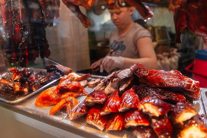 A Taste of Singapore: Hawker Center Private Customized Food Tour - Hygiene, spice, and timing tips for a 2.5-hour food run