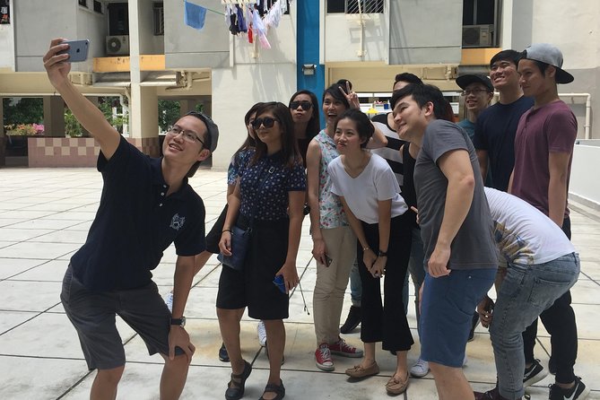 About Mr Lee - Oxley: family life behind the residence glimpse