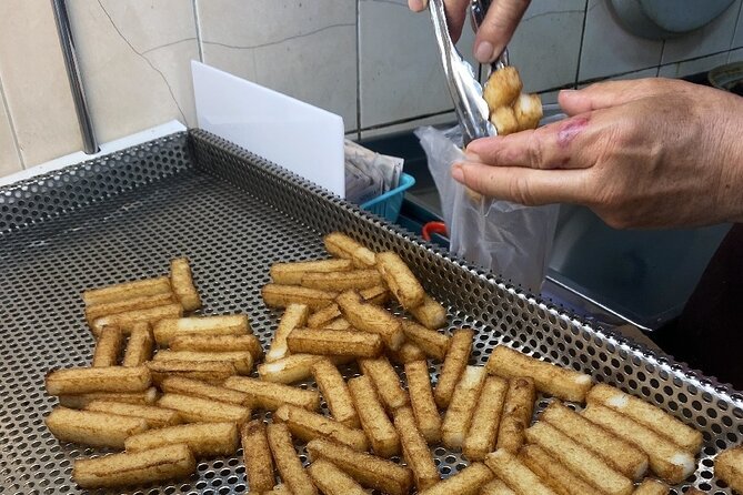Best Ever Street Foods with Local Foodie - PRIVATE TOUR - How the Whampoa Market finish makes the tour feel longer