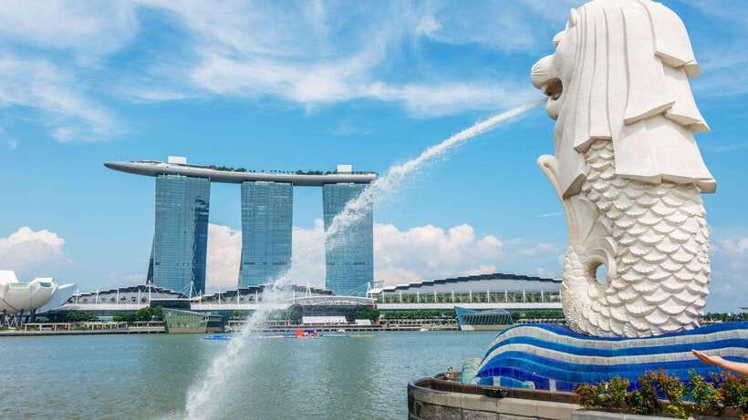 Best of Singapore: Private Walking Tour with a Local - Key things to know before you go