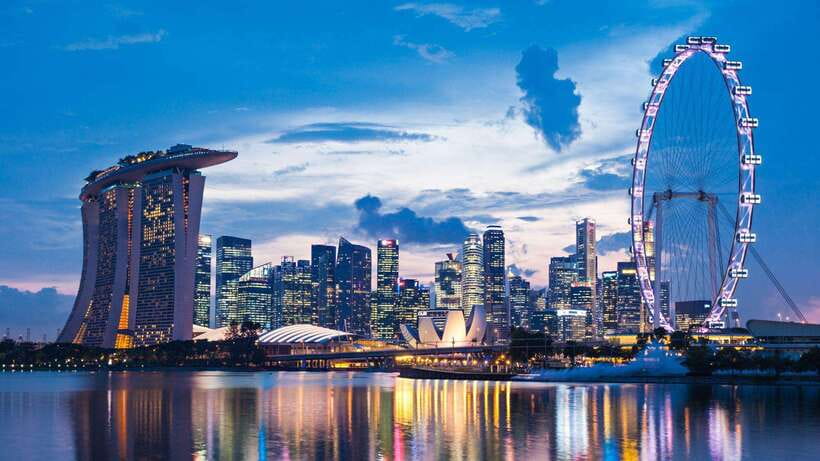 Best of Singapore: Private Walking Tour with a Local - Chinatown, Little India, and Kampong Glam without the tour-bus vibe