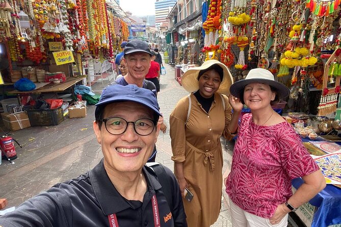 Chinatown, Little India, Kampong Gelam City Highlights Tour - Chinatown and the Buddha Tooth Relic Temple and Museum