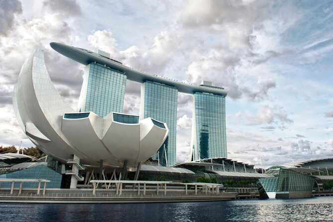 City Highlights Tour: Singapore River & Marina Bay - Guides, Pace, and Why a Small Group Changes the Experience