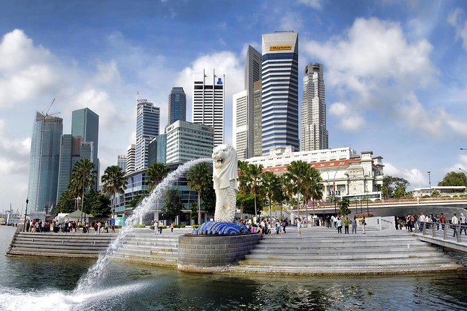 City Tour+Gardens by the Bay(FlowerDome&JurassicWorld) Transfers - Chinatown temples and side streets: old faith meets modern crowds