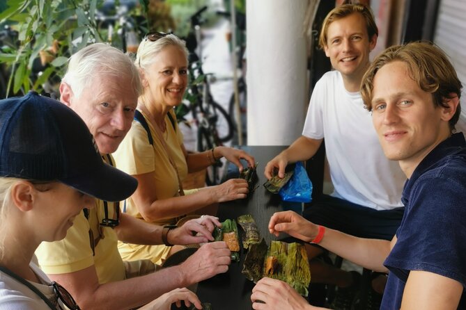 Eat Snap Katong Walking Food Tour - Katong and Joo Chiat: the neighborhood that makes this tour feel different