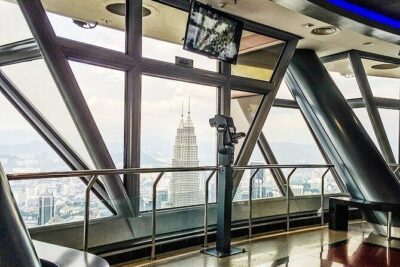 From Singapore: Private Kuala Lumpur / Malacca tour + SKY DINING - Batu Caves and Sri Durgai Amman Temple: the big icon, up close