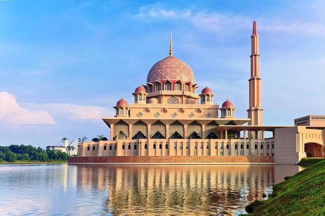 From Singapore: Private Kuala Lumpur / Malacca tour + SKY DINING - 360 SKY DINING and KL Tower: where the day’s views actually pay off