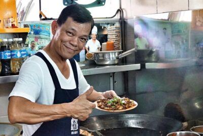 Half Day or Full Day Private Custom Walking Tour of Singapore - How your guide builds the day (and how to ask for what you want)