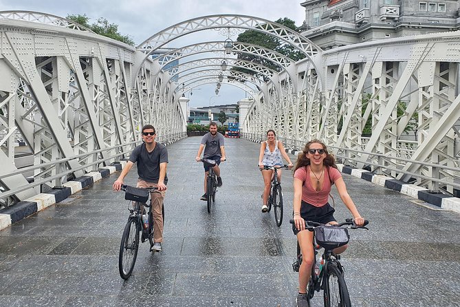 Historical Singapore Bike Tour on Full-Sized Bicycles - How Full-Sized Bikes and a Small Group Change the Feel