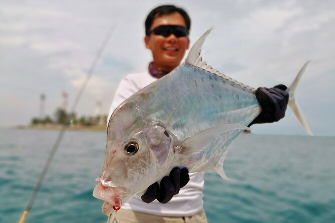 Join-in Yacht Fishing at the Southern Islands of Singapore - Price and booking timing: does $103.81 make sense for a yacht day?