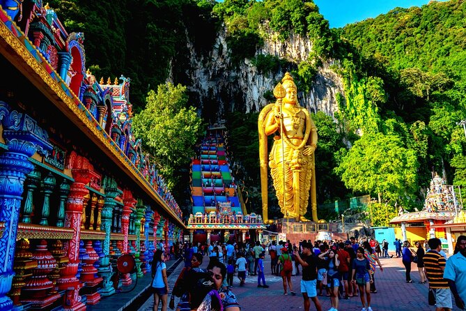 Kuala Lumpur and Malacca: Private Historical Tour from Singapore - Crossing into Malacca: why the schedule feels like a trade