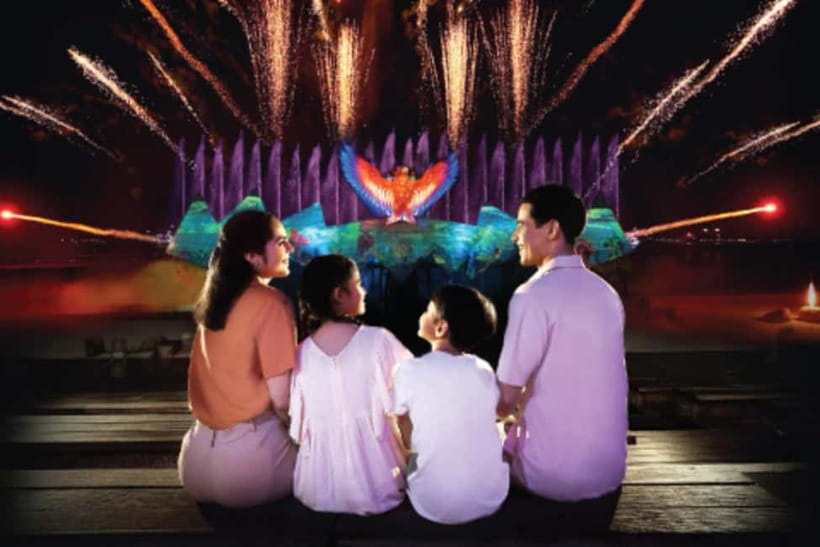 Light to Night:Singapore River Cruise,Wings of time,Sentosa - A tight 4-hour plan that still feels like Singapore