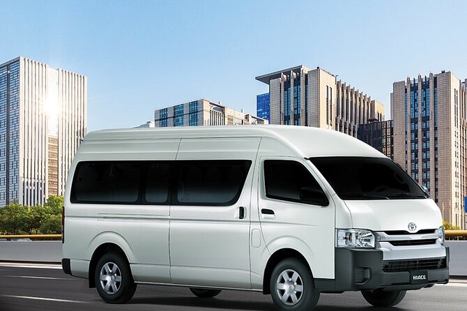 Luxurious Private Airport/Cruise Transfer Singapore - From airport to hotel (and back): what your ride should feel like