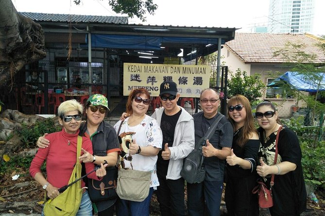 Malacca Historical Private Full Day Tour from Singapore - Temples and landmarks that hit different sides of Melaka