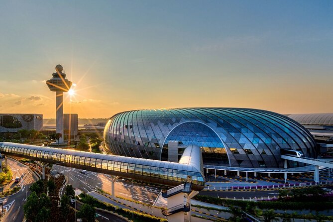 Marina Bay Cruise Centre or SCC to Changi Airport Transfer - The van, the luggage rules, and why space matters on cruise days