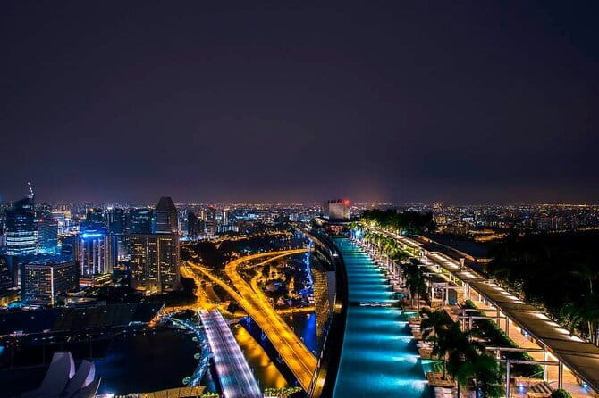 Marina Bay Sands SkyPark Observation Deck ticket in Singapore - Marina Bay Sands SkyPark: your 57-floor photo mission