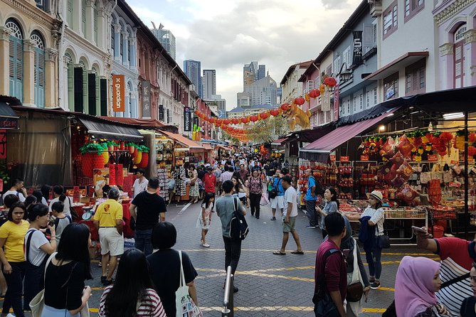 Nostalgic Chinatown of Singapore - Ann Siang Hill: restored shop houses and modern dining together