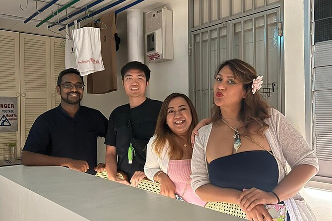 Party Singapore Bespoke Pub Crawl - Is this pub crawl a good fit for your Singapore plan?