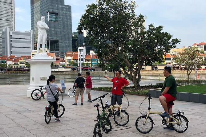 Past And Present Singapore Bike Tour - Stop-by-stop: what you see and what to watch for