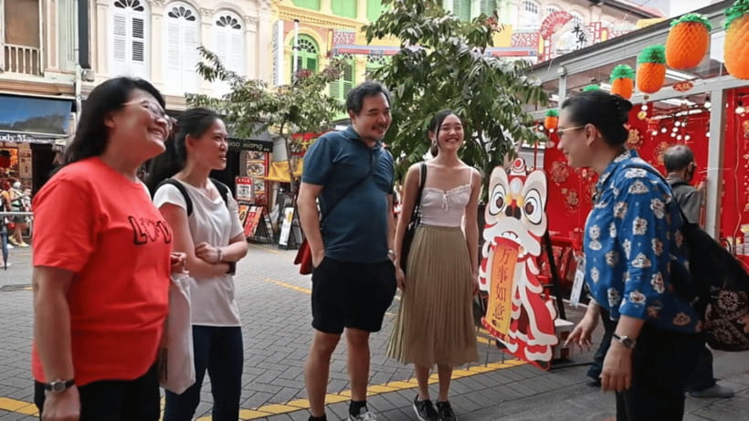 Personalised 3in1 Food Tour: 3 Cultural Trails of Singapore - Malay Heritage Centre, Spice Garden, and the scent trail of Kampong Glam