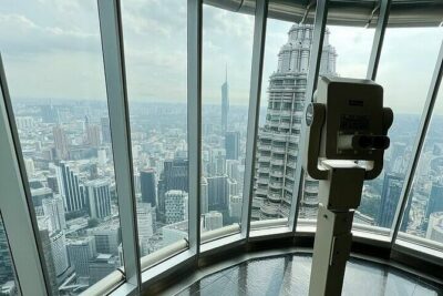 Petronas Twin Towers skybridge tickets (SINGAPORE GUESTS ONLY) - Your 45-Minute Window at the Twin Towers