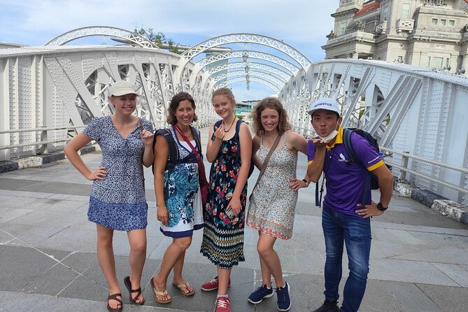 Private Customized Singapore Car Tour (Half Day or Full Day) - Orchard Road and Clarke Quay: shopping energy and river nightlife vibes