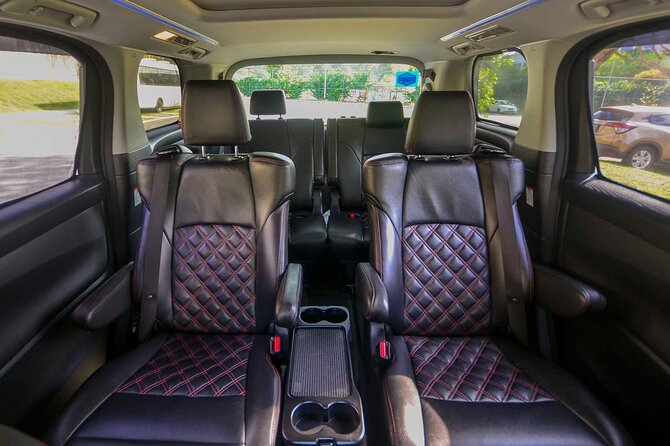 Private Singapore Departure in Mini Van from Hotel to Changi Airport - Should You Book This Private Singapore Departure Transfer?