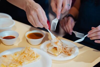 Private Singapore Food Tour in Chinatown and Little India - Stop 1: Chinatown street food heritage (and the stories behind it)