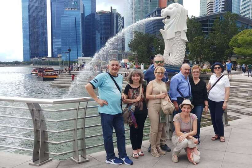 Private Street Art Tour in Singapore - Neighborhood stops you might see (from the experience examples)