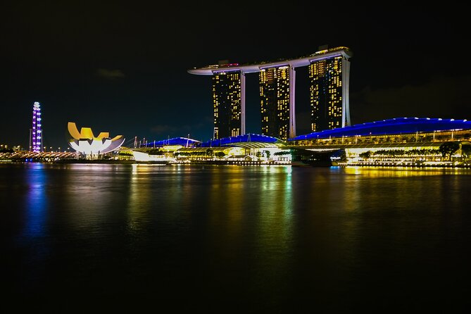 Private Tour: Nighttime Sightseeing with River Cruise - Door-to-Door Pickup and Private Transport Comfort