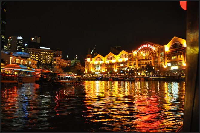 Private Tour Singapore Nighttime sightseeing + River Cruise(Max6) - Marina Bay waterfront stop: why locals care about the water setup