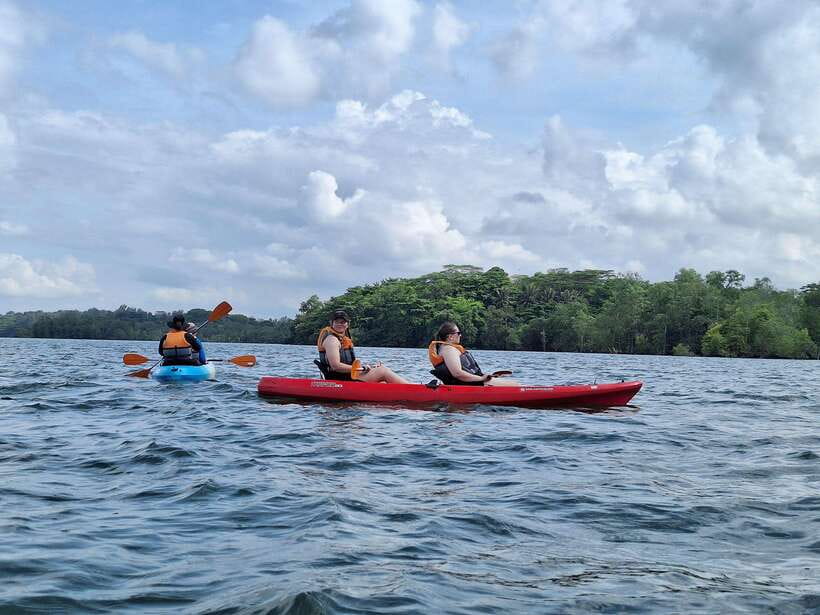 Round Ketam Kayaking at Pulau Ubin - The first paddle: leaving Pulau Ubin and working with the wind