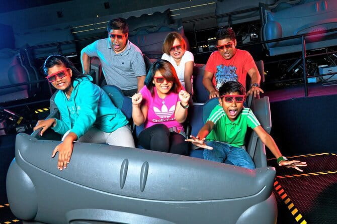 Sentosa Island Escapade with Roundtrip Transfers - Stop 1: Singapore Cable Car from Mt. Faber to Sentosa