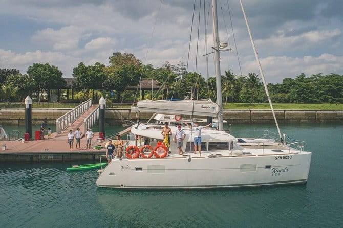 Singapore - Albatross Speedboat Adventures Cruising in Sentosa - Long Ya Men (Dragon’s Tooth Gate): Where Travel Accounts Meet Modern Coastlines