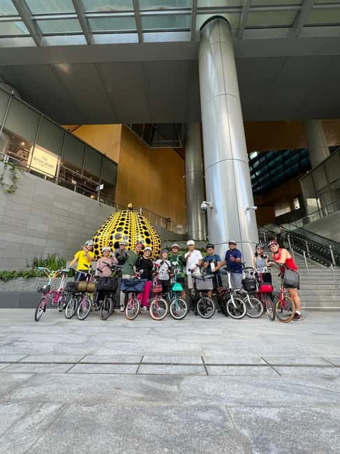 Singapore Brompton Bike Tour from Rail Corridor, with food! - Brompton Bike + Food: The Best Way to Cover Central Singapore