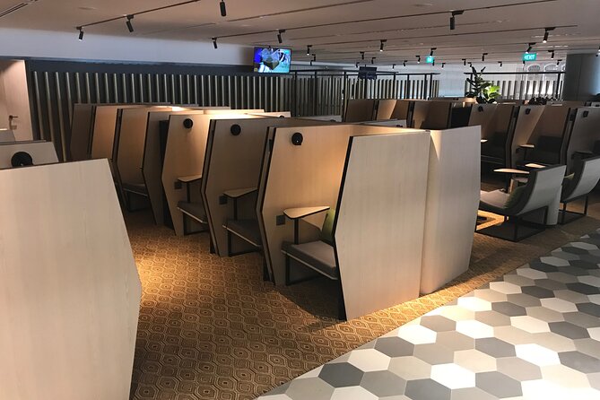 Singapore Changi Airport BLOSSOM - SATS & Plaza Premium Lounge at Terminal 4 - Seating, TV, and extra-pay comfort options