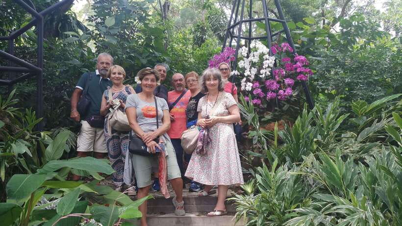 Singapore: Chinatown and Little India Private Walking Tour - Key highlights at a glance
