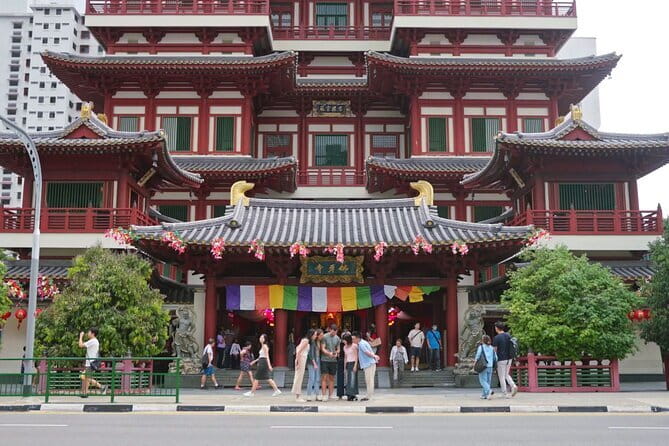 Singapore: Chinatown Food Adventure with 6 Tastings - Starting at Nanyang Old Coffee: Your Chinatown Base