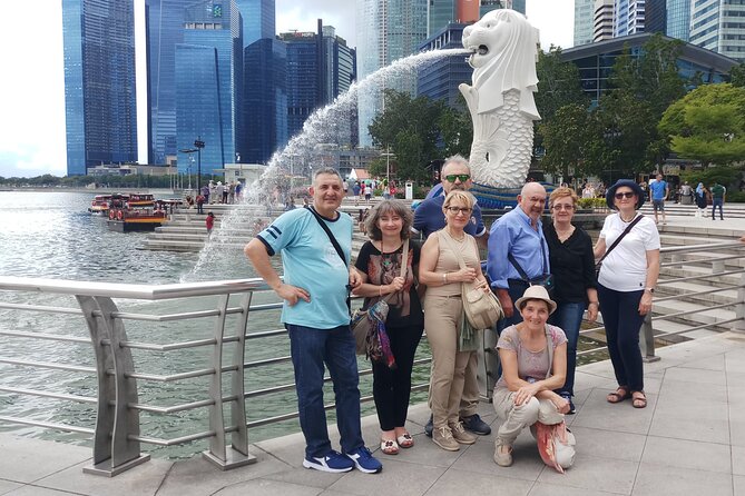 Singapore Customized Private Walking Tour With A Licensed Guide - Key things that make this tour work