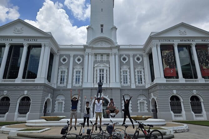 Singapore Cycling Tour - Rail Corridor, Civic District, & Food! - Food and coffee: how the tour keeps energy steady