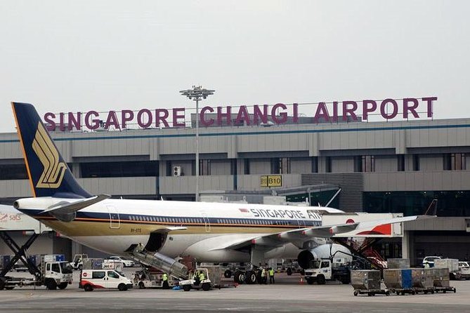 Singapore Departure Transfer (Hotel to Airport) - Luggage Rules and Comfort in a Singapore Hotel Van