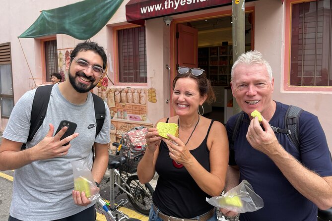 Singapore Food & Bike Tour - Downtown - Stop 1: Pit Grandstand quick hit before you snack