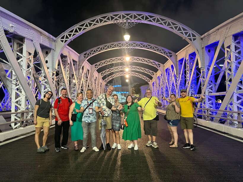 Singapore: Guided Street Food Tour at Night - Clarke Quay Central tasting: classic hawker plates in digestible bites