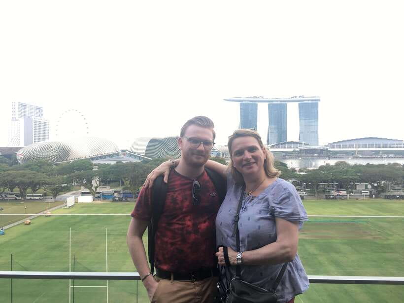 Singapore: Highlights & Hidden Gems Walking Tour - Colonial District Photo Stops: Learning to Read the Old Streets