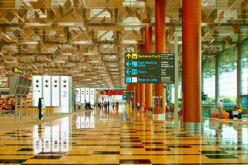Singapore: M1 Tourist SIM Simcard - M1 Tourist SIM at Changi: What You’re Really Buying