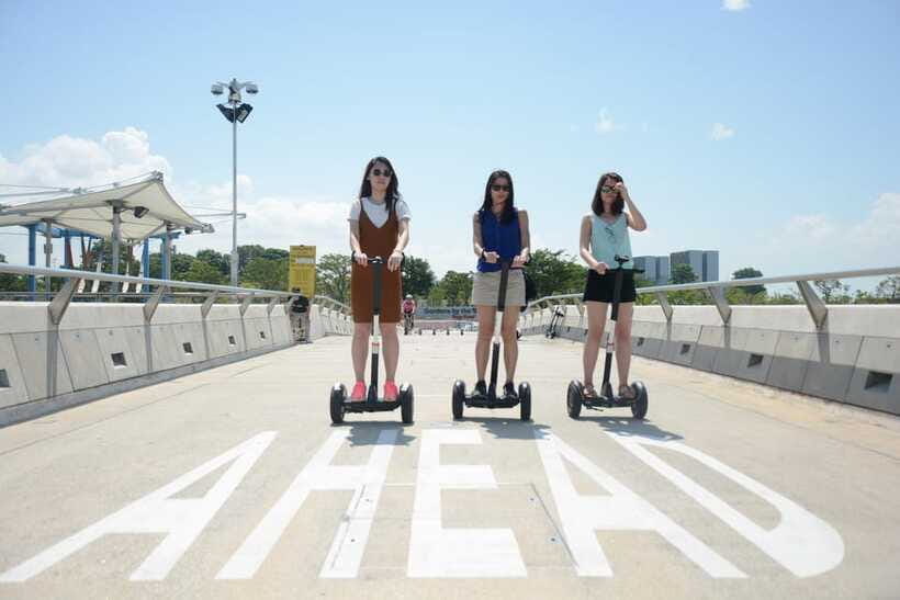 Singapore: Marina Bay Mini Segway Tour - National Stadium to Marina Bay Sands: The Core Marina Bay Section