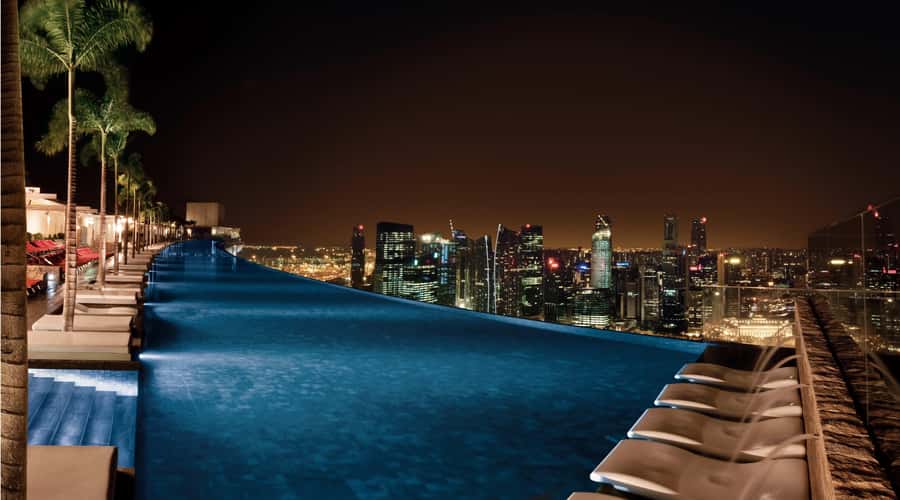 Singapore: Marina Bay Sands Observation Deck E-Ticket - Weather and closures: how to stay calm and still get your money’s worth