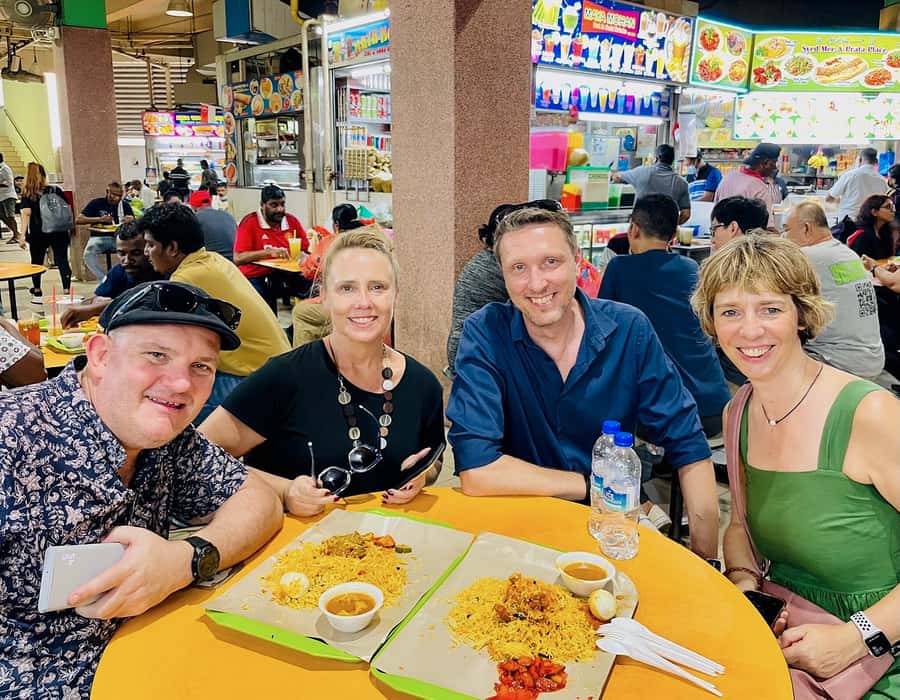 Singapore: Private Food & Heritage Walking Tour - Meeting at Chinatown MRT, Then Riding the MRT Like a Local